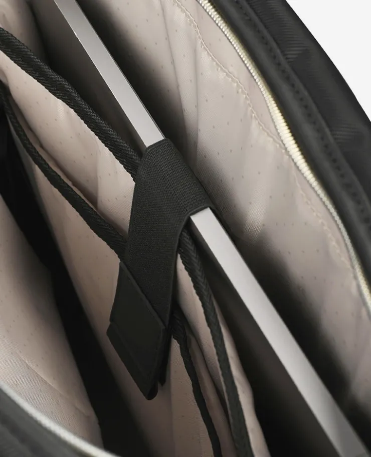 Chelsea Tote Bag>Kenneth Cole Outlet