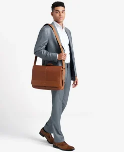 Columbian Leather Crossbody 15.6-Inch Laptop & Tablet Messenger Bag><noscript><img width=