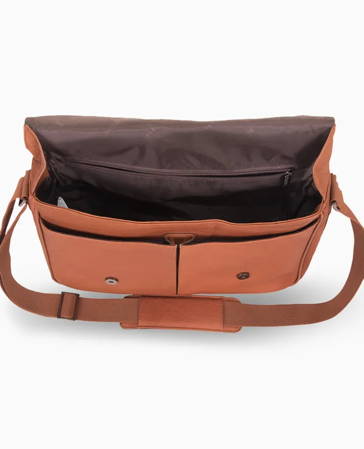 Columbian Leather Crossbody 15.6-Inch Laptop & Tablet Messenger Bag>Kenneth Cole Hot