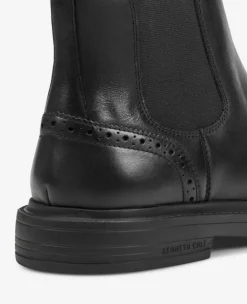 Frank Double Gore Wingtip Chelsea Boot><noscript><img width=
