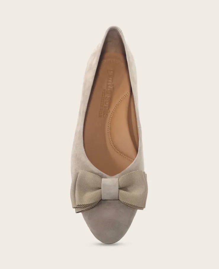 GENTLE SOULS - Atlas Suede Bow Flat>Kenneth Cole Hot
