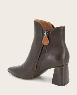 GENTLE SOULS - Danbury Leather Double Gore Heel Boot><noscript><img width=