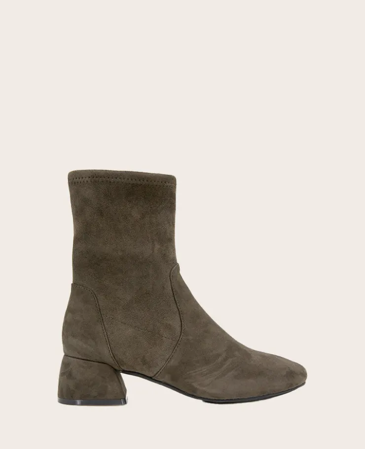 GENTLE SOULS - Emily Suede Side Zip Boot>Kenneth Cole Outlet