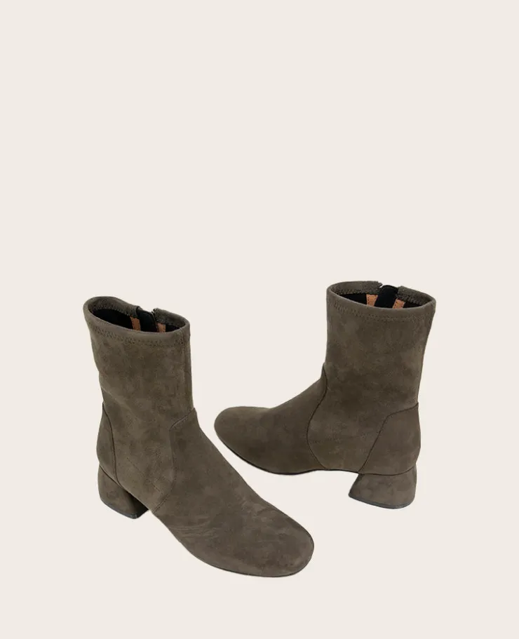 GENTLE SOULS - Emily Suede Side Zip Boot>Kenneth Cole Outlet