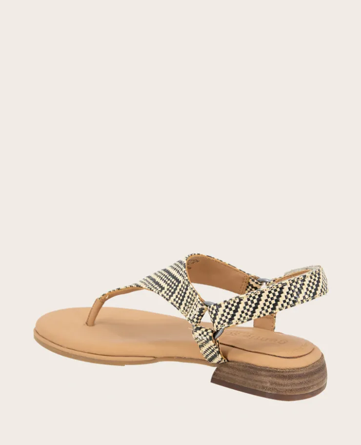 GENTLE SOULS - Holly Raffia Ankle Strap Thong>Kenneth Cole New