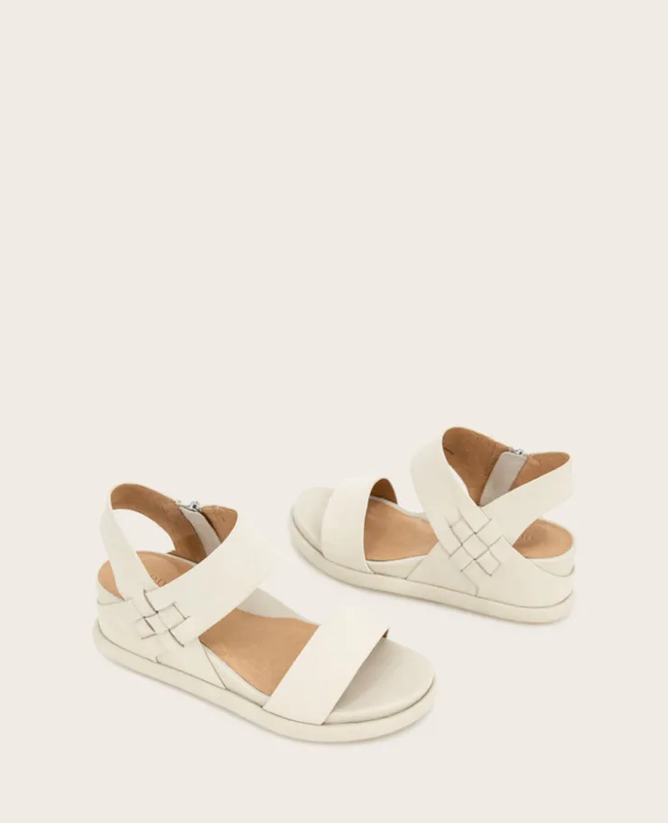 GENTLE SOULS - Jolisa Leather Woven Detail Wedge>Kenneth Cole Online