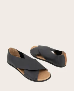 GENTLE SOULS - Laniey X-Band Leather Sandal><noscript><img width=