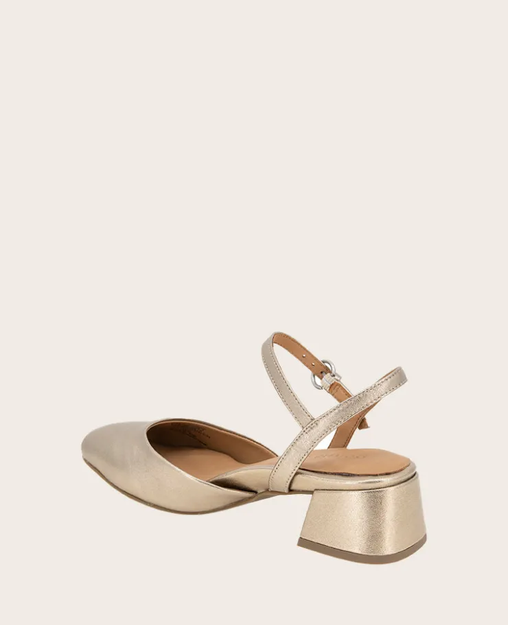 GENTLE SOULS - Lucinda Metallic Closed Toe Strap Sandal>Kenneth Cole Discount