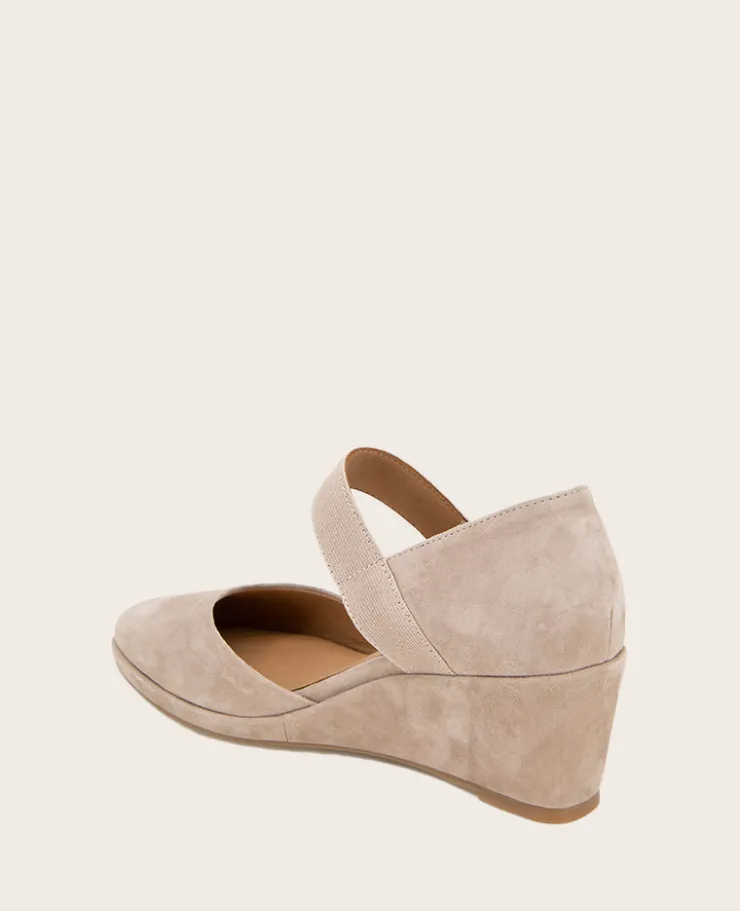 GENTLE SOULS - Oriana Suede Wedge>Kenneth Cole Best