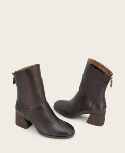 GENTLE SOULS - Sarnac Metallic Side Zip Boot><noscript><img width=