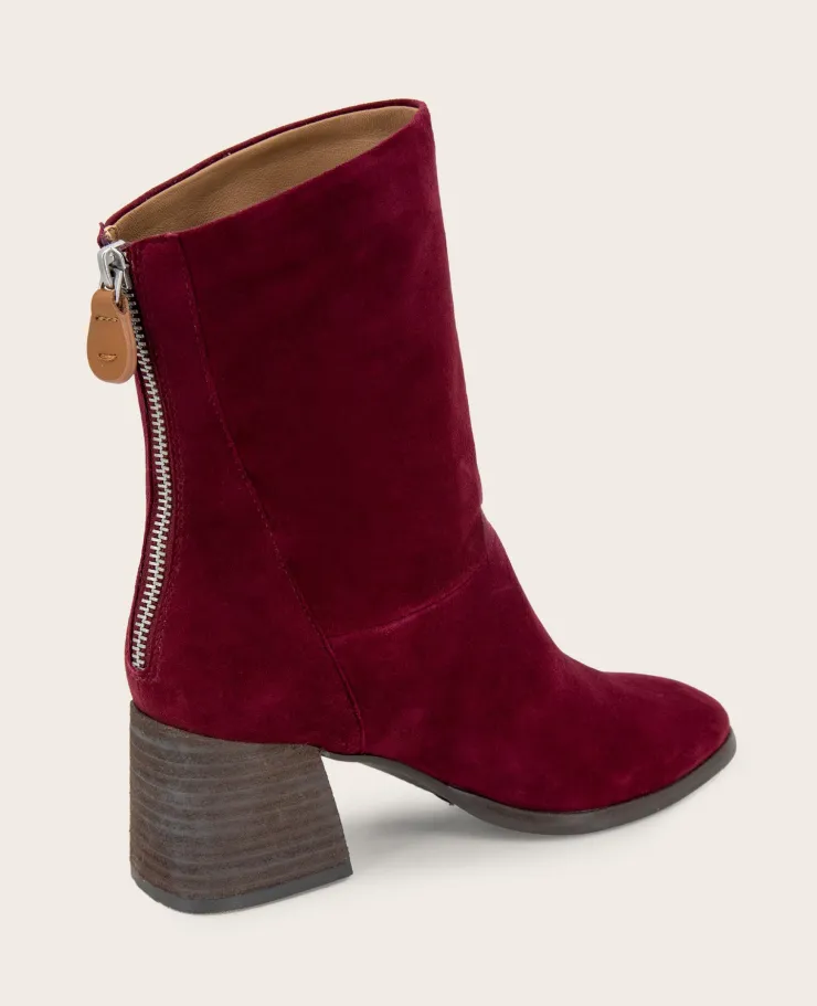 GENTLE SOULS - Sarnac Suede Side Zip Boot>Kenneth Cole Outlet