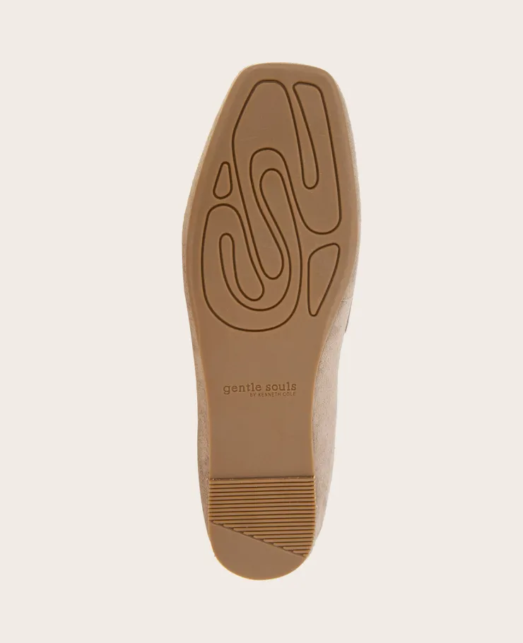 GENTLE SOULS - Sophie Suede Loafer>Kenneth Cole Hot