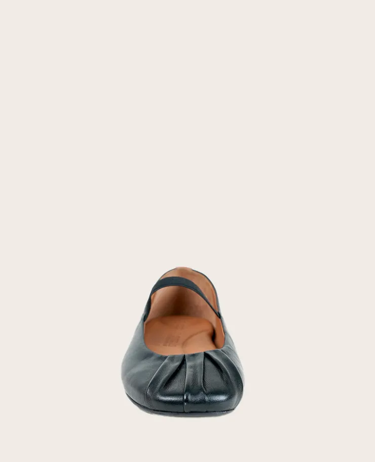 GENTLE SOULS - Walden Leather Pleated Toe Mary Jane Flat>Kenneth Cole Hot