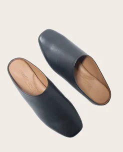 GENTLE SOULS - Wanda Leather Mule Flat><noscript><img width=