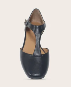 GENTLE SOULS - Wyatt Leather T-Strap Flat><noscript><img width=