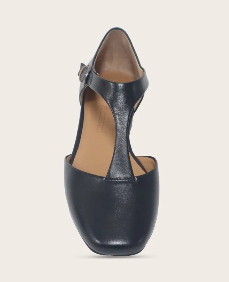 GENTLE SOULS - Wyatt Leather T-Strap Flat>Kenneth Cole Best