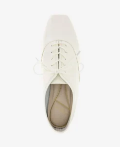 Justice Box Toe Lace Up Flat><noscript><img width=