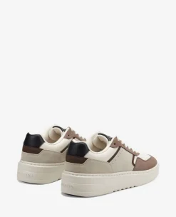 REACTION - Dover Sneaker><noscript><img width=