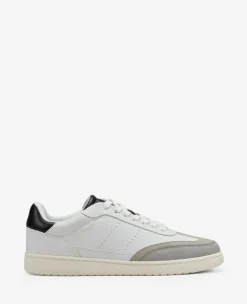 REACTION - Elliot Sneaker>Kenneth Cole Best