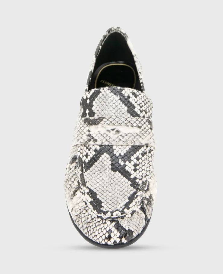 Reece Embossed Snake Penny Loafer>Kenneth Cole Best