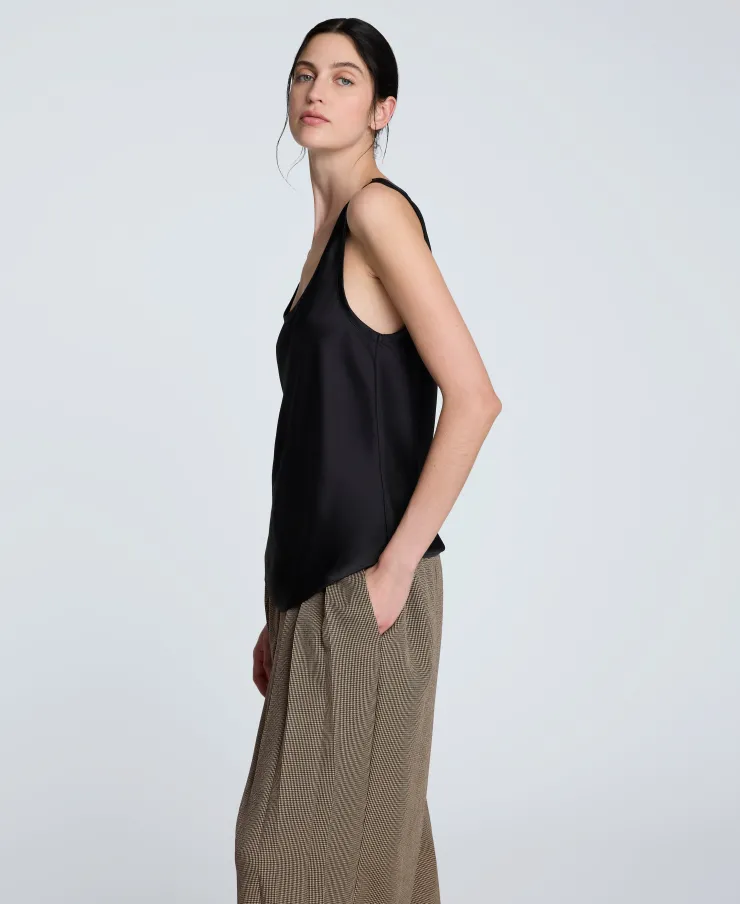 Satin Scoop Neck Tank>Kenneth Cole