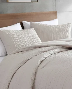 Serenity Wavy Lines Duvet Cover Set><noscript><img width=