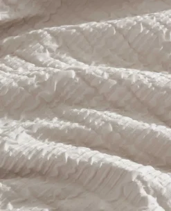 Serenity Wavy Lines Duvet Cover Set><noscript><img width=