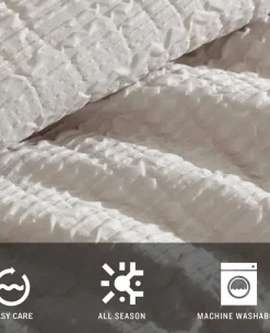 Serenity Wavy Lines Comforter Set><noscript><img width=