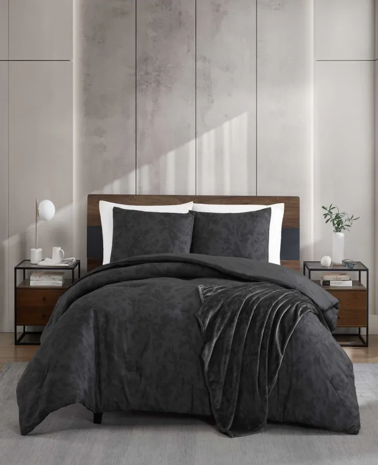 Silhouette Floral Comforter + Sham Set>Kenneth Cole New