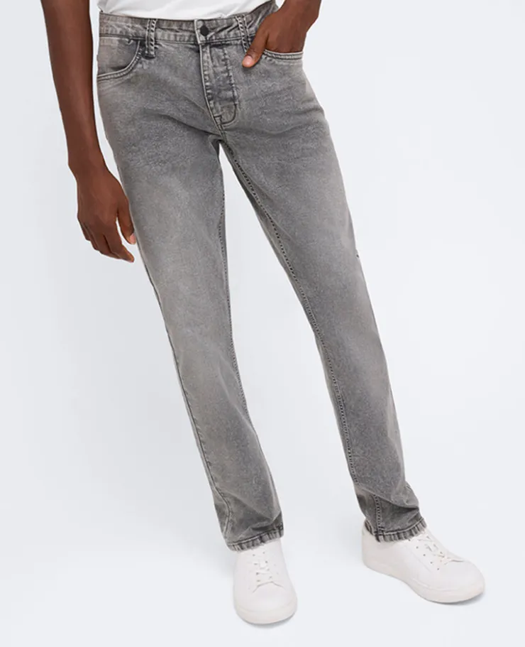 Slim-Fit Recycled Stretch Denim Jean>Kenneth Cole Best