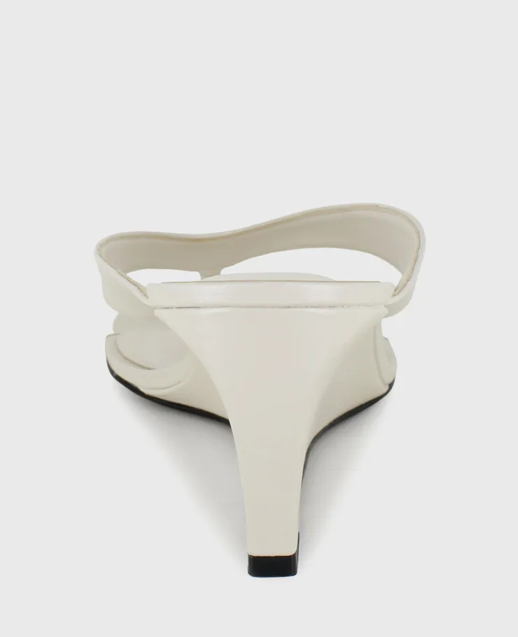 Susannah Leather Thong Wedge Sandal>Kenneth Cole Sale