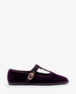 Verona Velvet T-Strap Mary Jane Flat>Kenneth Cole Online